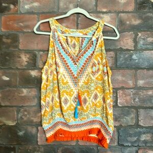 Halter cut top with elastic waist. Rose & Olive Size L